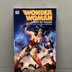 DC Comics Wonder Woman Agent of Peace Vol. 1 - Red, Blue, Gold
